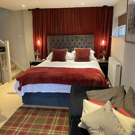 Bootmenders B&B Petersfield Exteriér fotografie