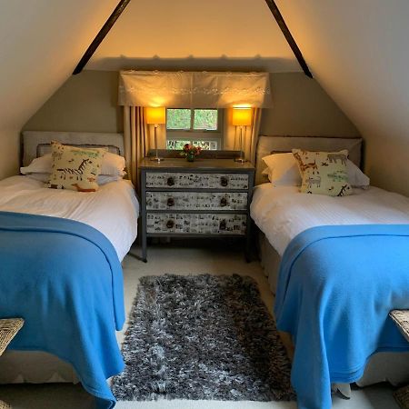 Bootmenders B&B Petersfield Exteriér fotografie