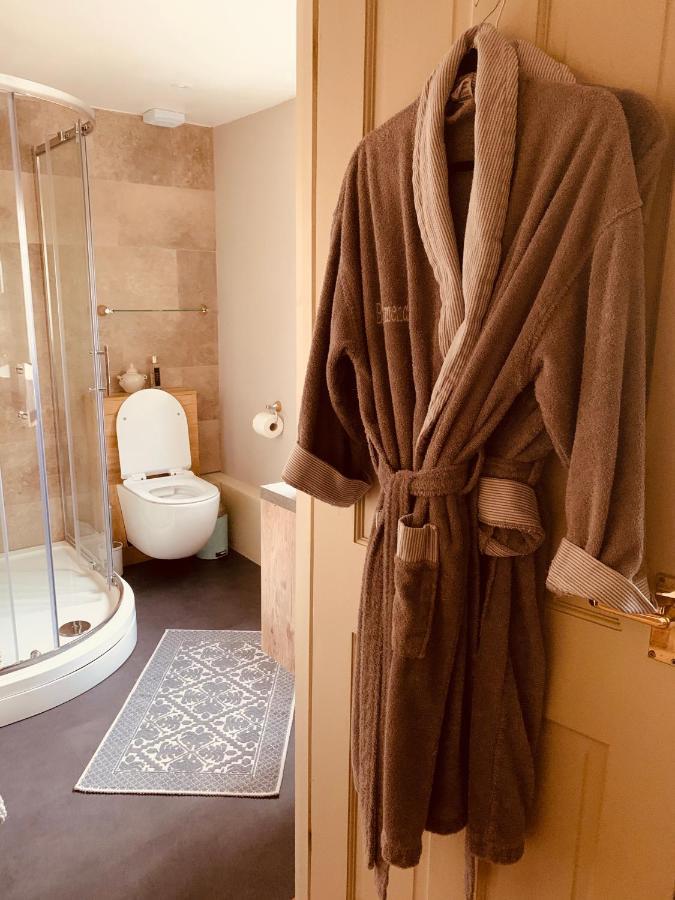 Bootmenders B&B Petersfield Exteriér fotografie